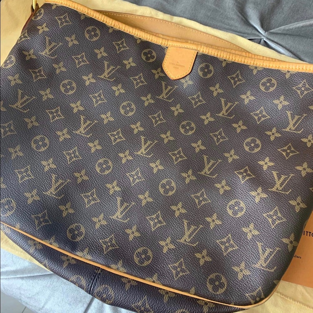 ❤️❤️💎Louis Vuitton handbag💎💎💎